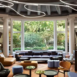 Sheraton Diana Majestic 4*, Milán Italia