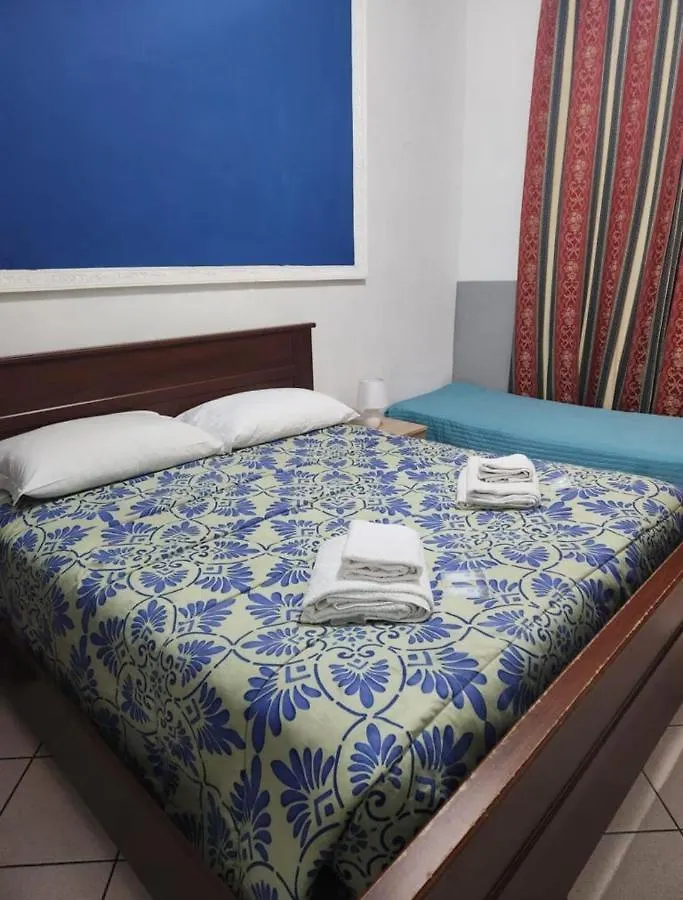 Chez Amelie Guest House ローマ