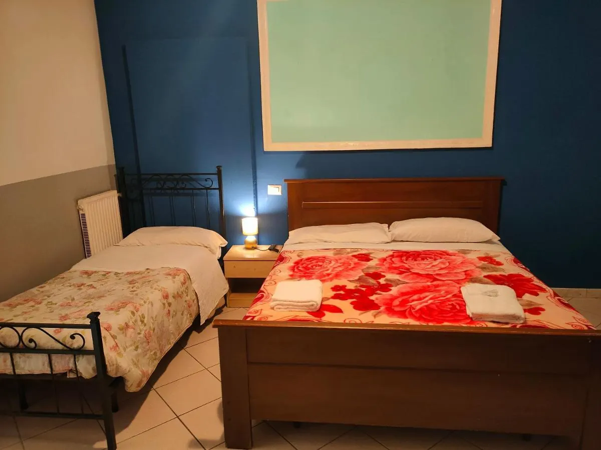 Chez Amelie Guest House ローマ